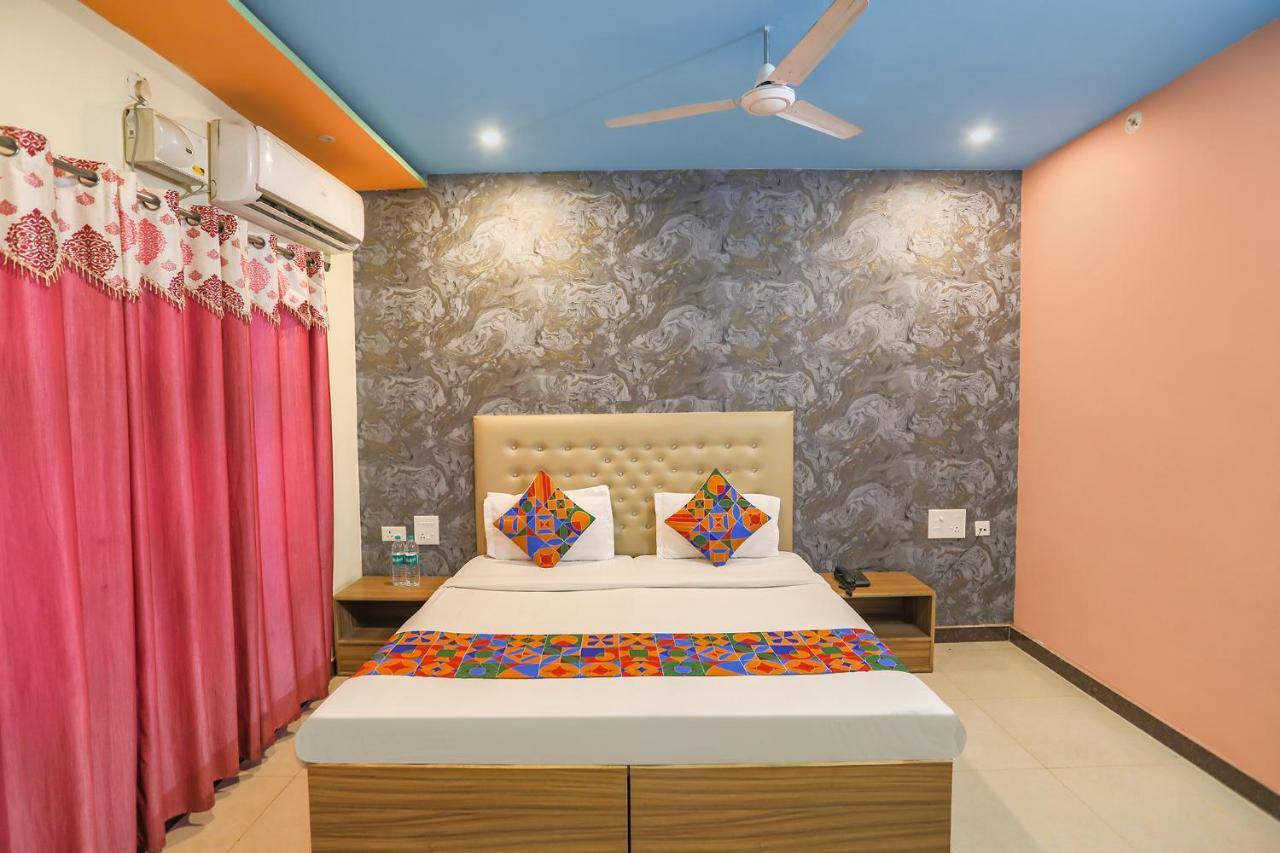 Fabhotel Kriti Green Варанаси Экстерьер фото