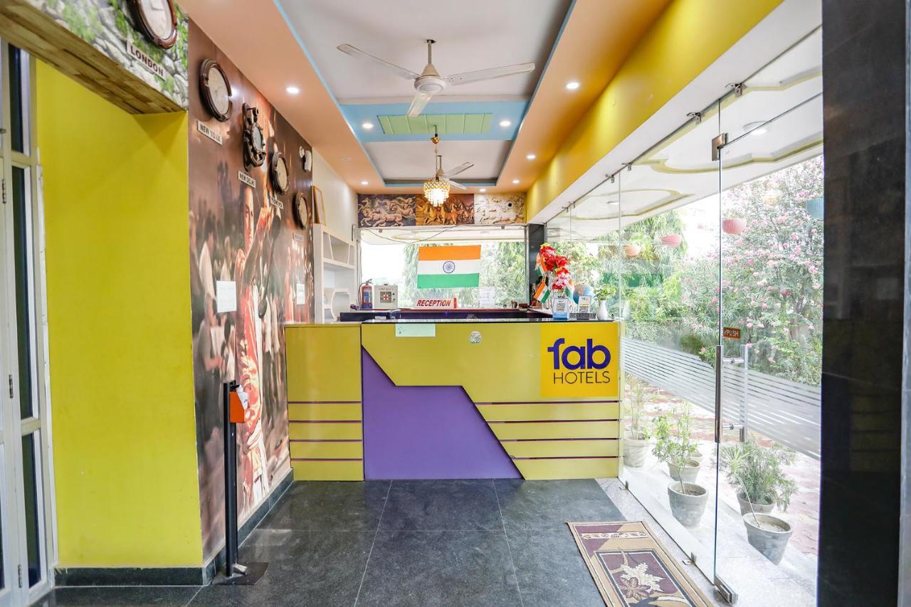 Fabhotel Kriti Green Варанаси Экстерьер фото