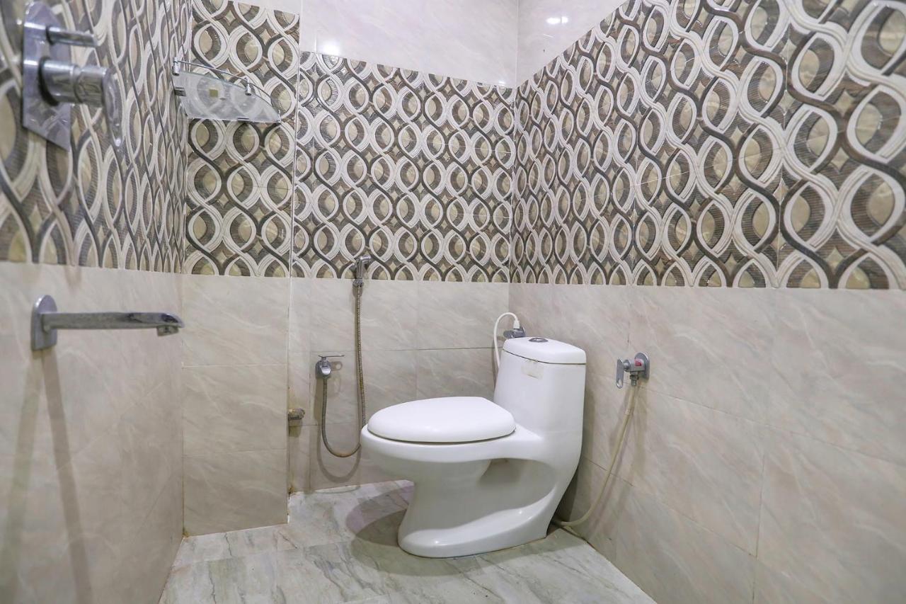 Fabhotel Kriti Green Варанаси Экстерьер фото