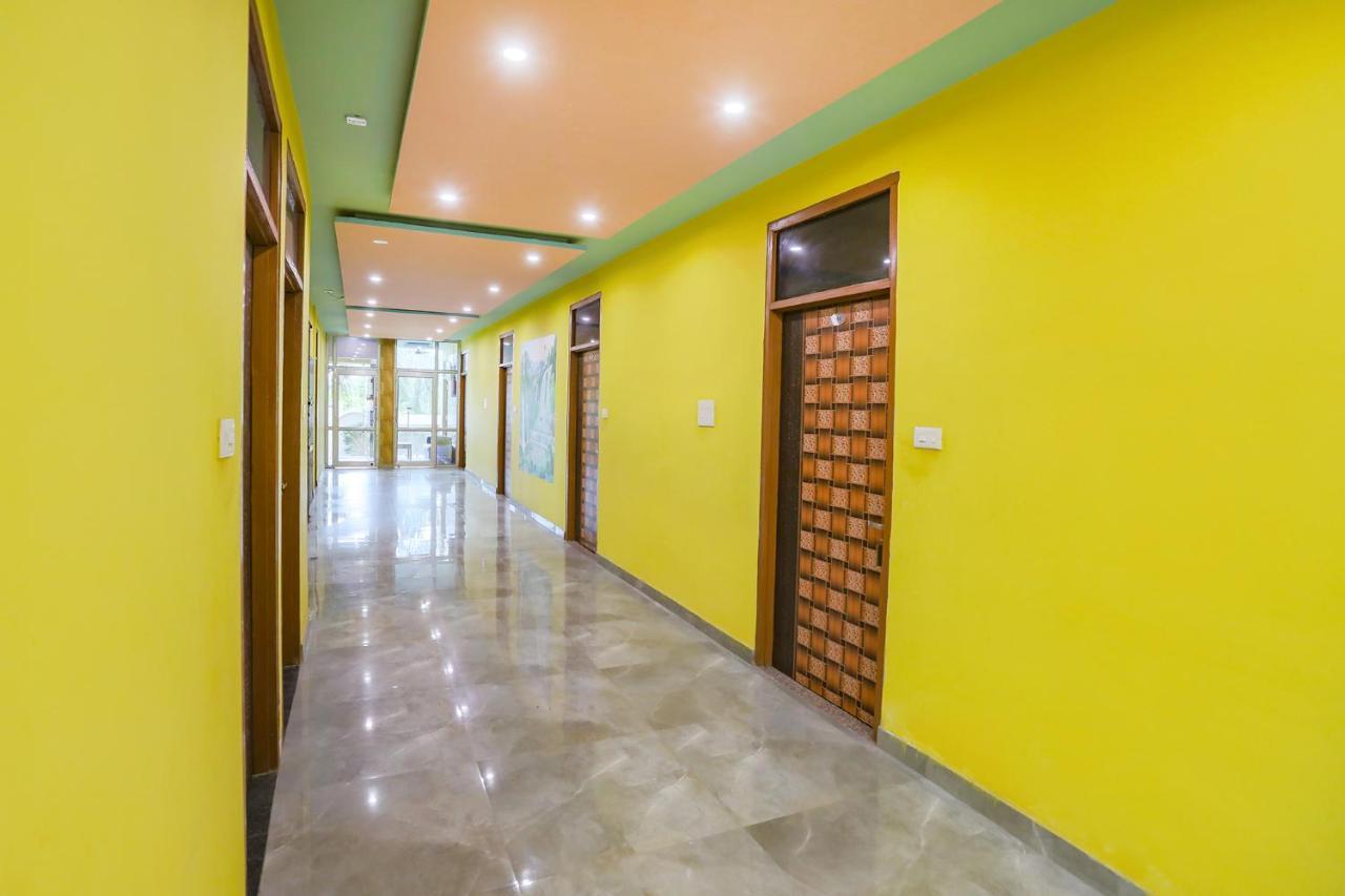 Fabhotel Kriti Green Варанаси Экстерьер фото