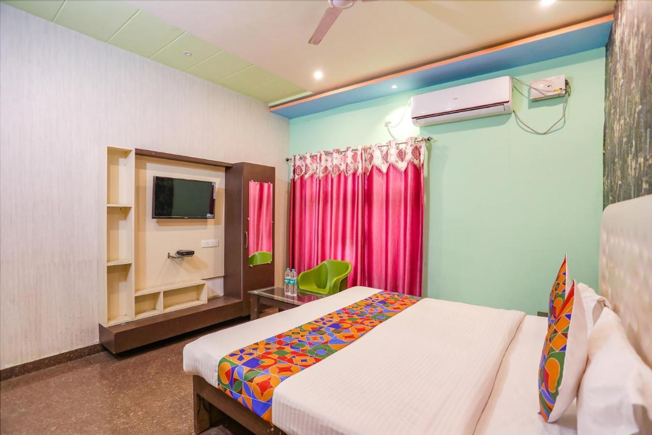 Fabhotel Kriti Green Варанаси Экстерьер фото