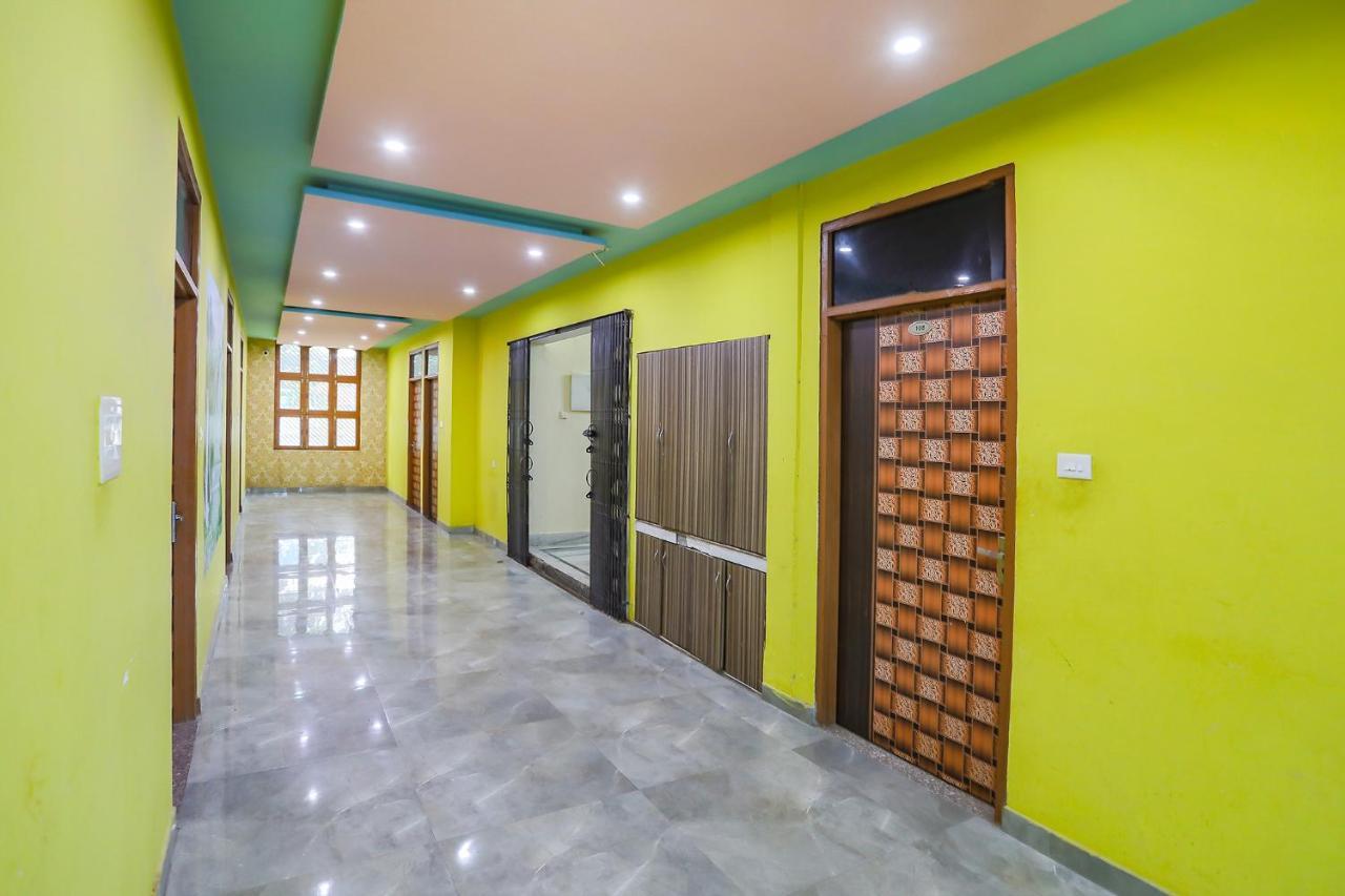 Fabhotel Kriti Green Варанаси Экстерьер фото